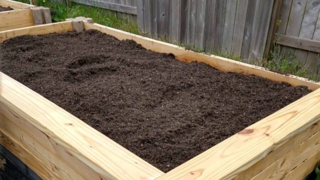 how many bags of soil do i need for a raised bed