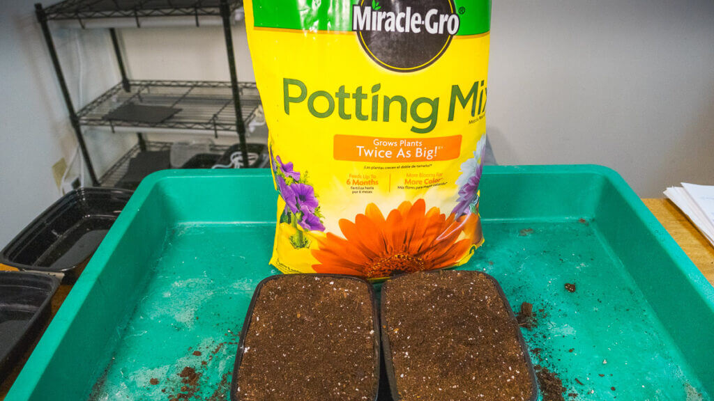 is miracle gro potting soil worth it